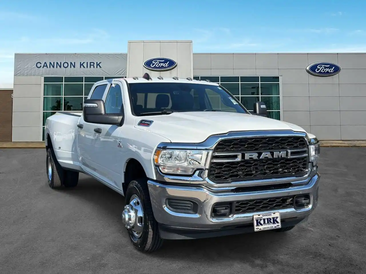 2024 RAM 3500 Tradesman 4WD Crew Cab LWB's photo