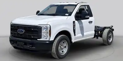 2027 Ford F-350 XL 4WD Regular Cab SRW 145 in's photo
