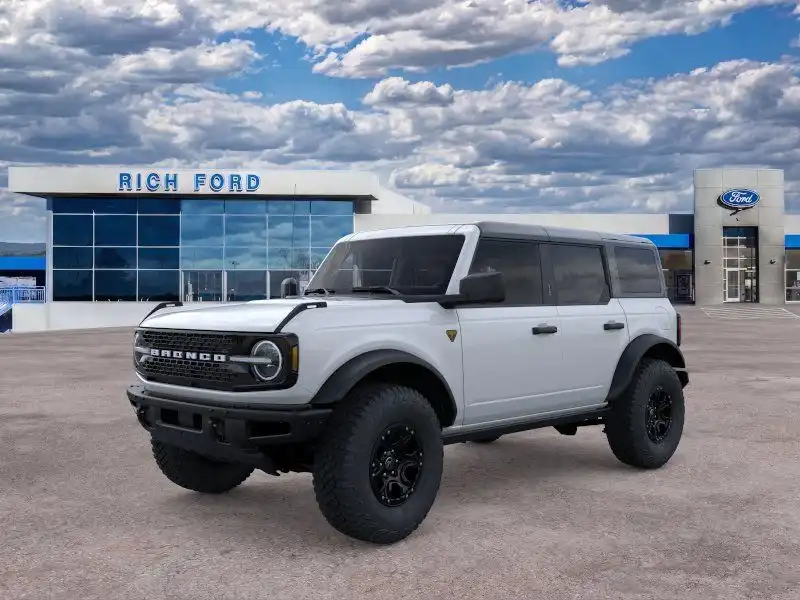 2026 Ford Bronco Badlands 4WD's photo