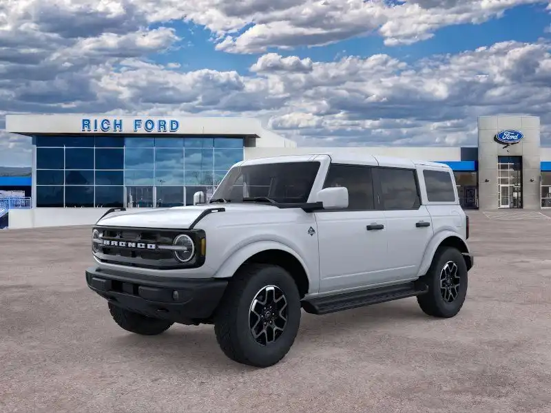 2026 Ford Bronco Outer Banks 4WD's photo