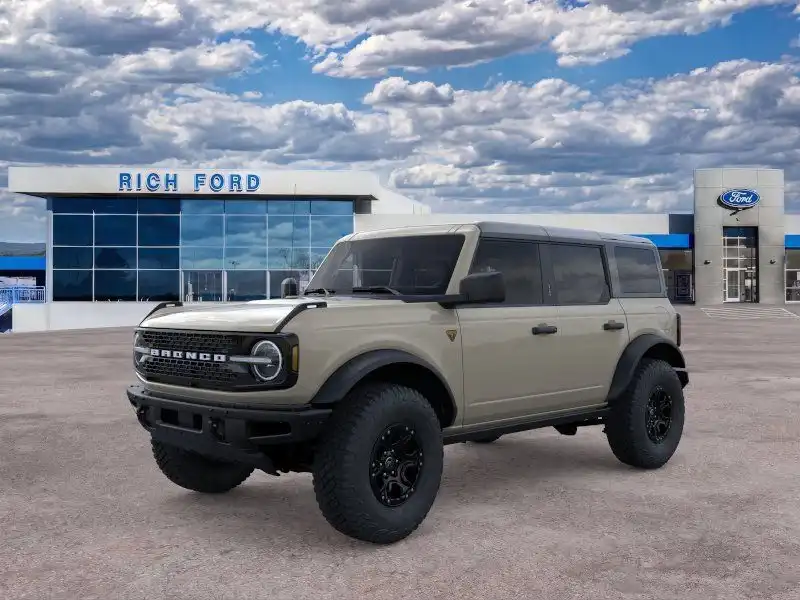 2026 Ford Bronco Badlands 4WD's photo