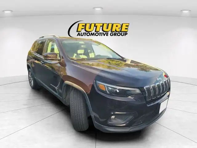 2021 Jeep Cherokee Latitude Lux's photo