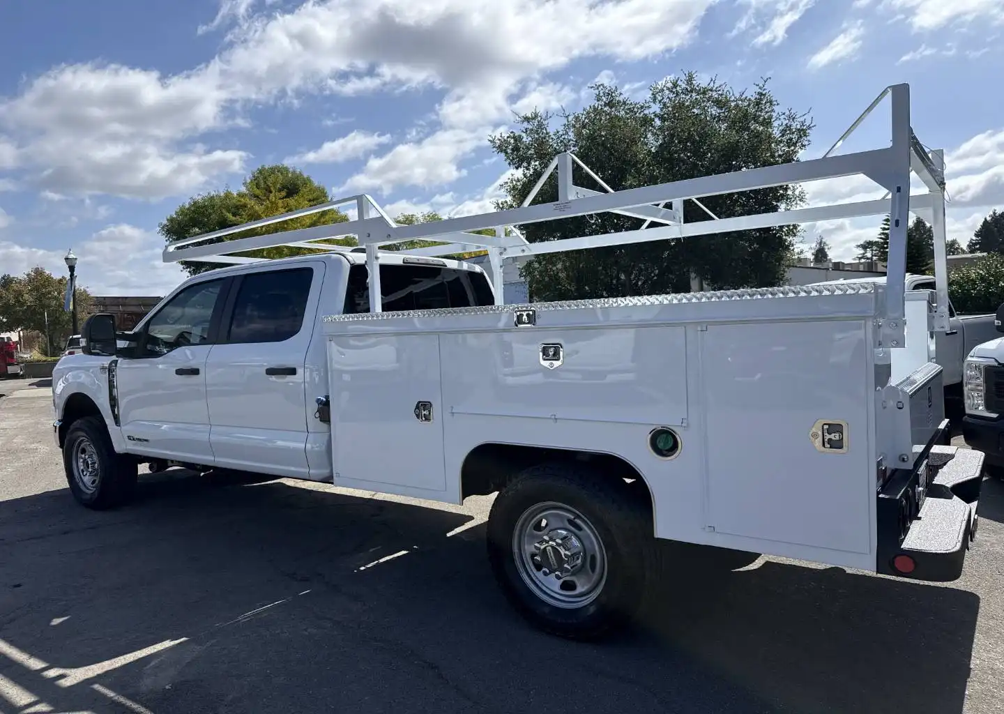2026 Ford F-350 XL 4WD Crew Cab SRW 179 in's photo