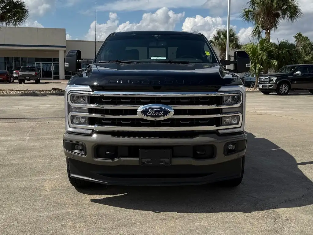 2026 Ford F-350 King Ranch Used 2026 Ford F-350SD's photo