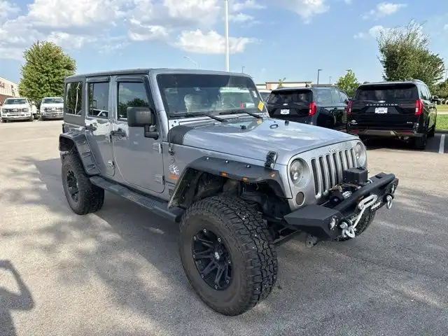 2018 Jeep Wrangler Sahara's photo