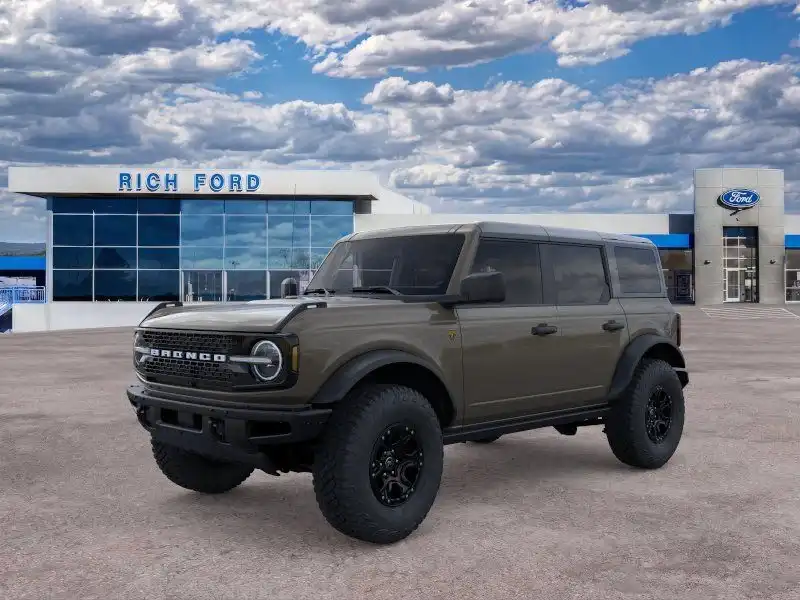 2026 Ford Bronco Badlands 4WD's photo