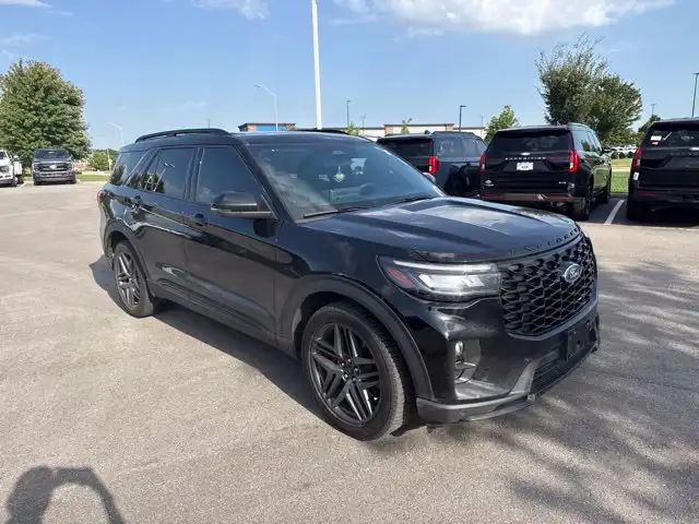 2025 Ford Explorer ST 4WD PL535's photo