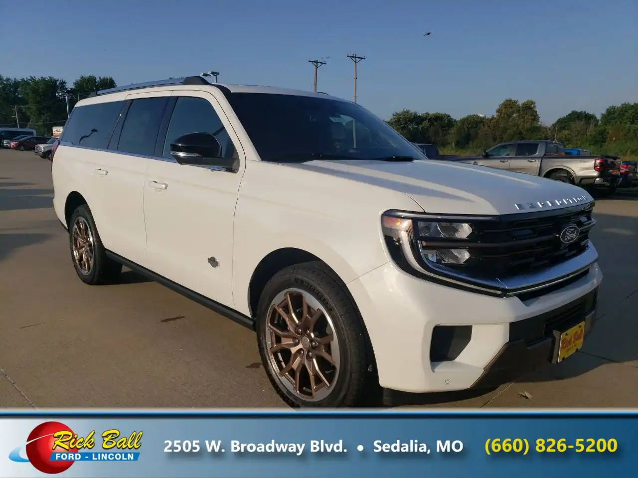2027 Ford Expedition King Ranch 4WD MAX's photo