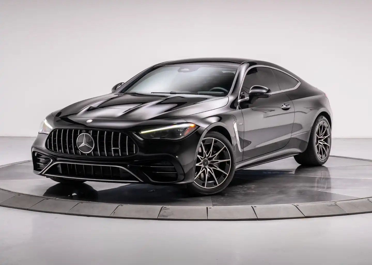 2025 Mercedes-Benz CLE AMG 53 4MATIC's photo