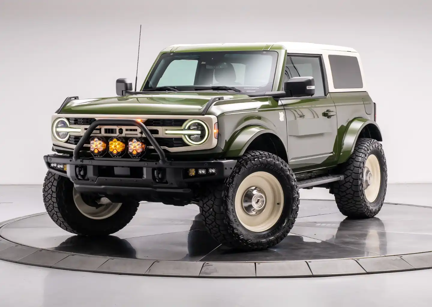 2024 Ford Bronco Wildtrak 4WD's photo