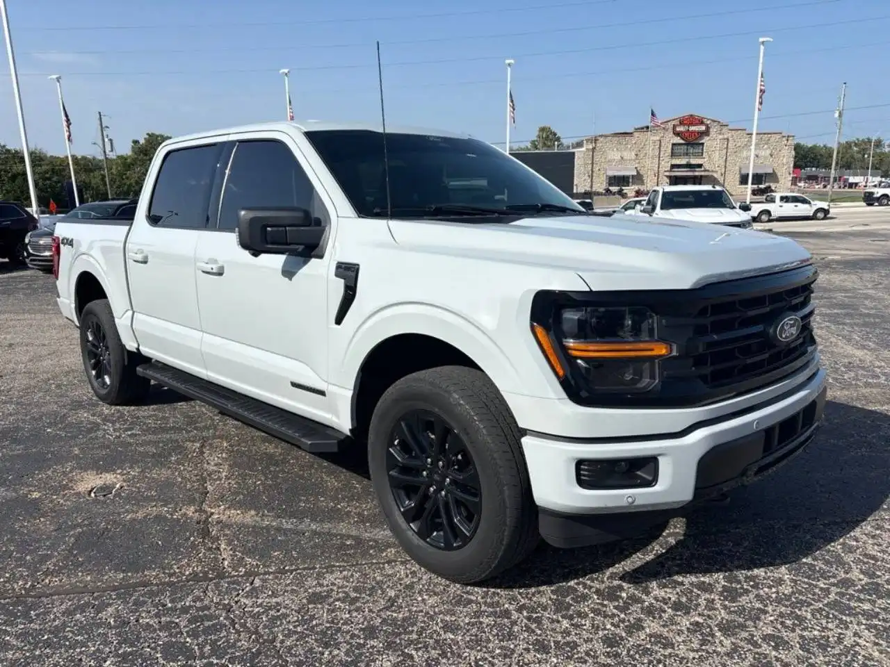 2024 Ford F-150 XLT 4WD SuperCrew 5-1/2' Box's photo