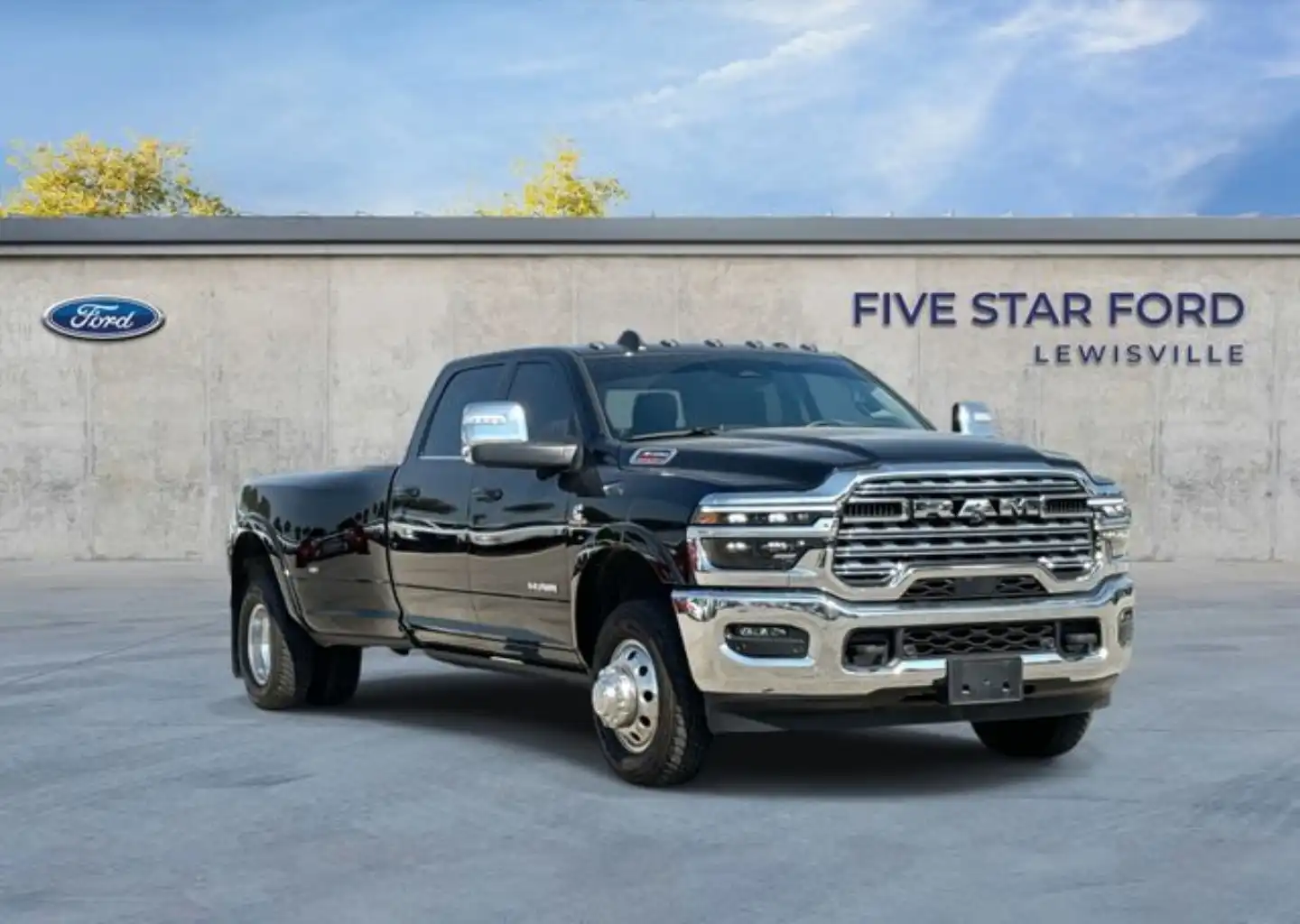 2026 RAM 3500 Limited/Longhorn 4WD Crew Cab LWB's photo