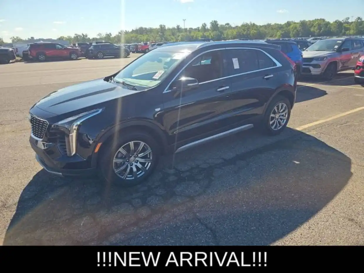 2023 Cadillac XT4 Premium Luxury AWD's photo