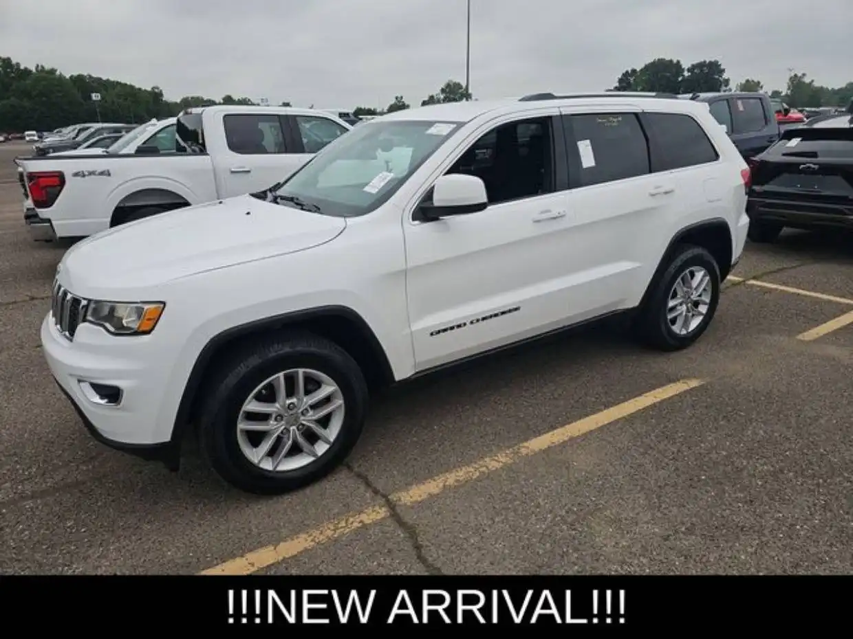 2018 Jeep Grand Cherokee Laredo E 4WD's photo