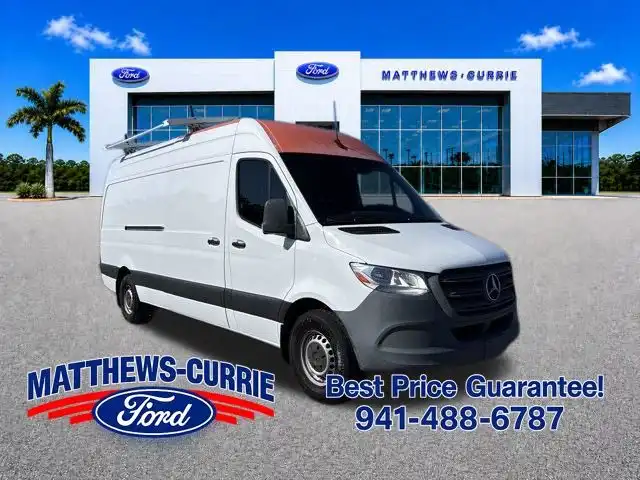 2022 Mercedes-Benz Sprinter 2500 170 WB Gas High Roof's photo