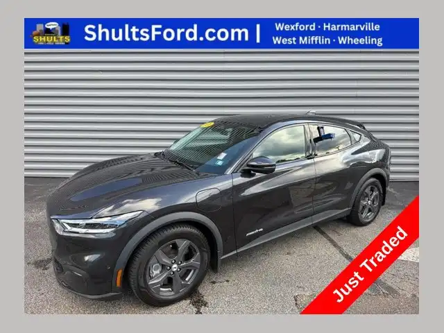 2021 Ford Mustang-Mach-e Select's photo