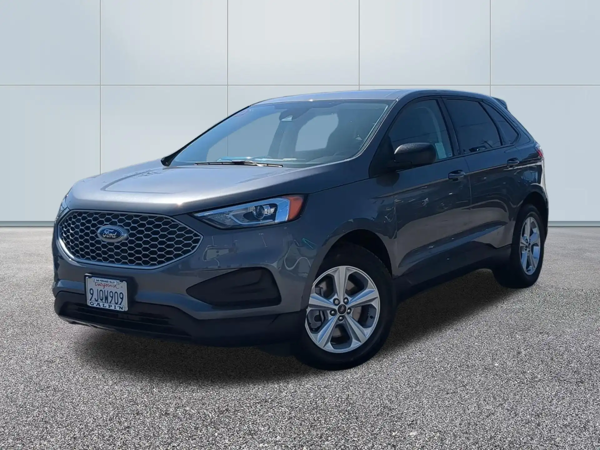 2023 Ford Edge SE AWD's photo