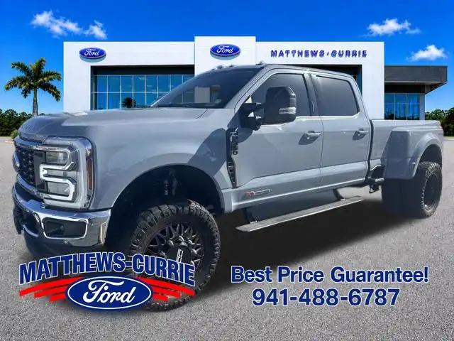 2024 Ford F-350 Lariat 4WD Crew Cab DRW 8' Box's photo
