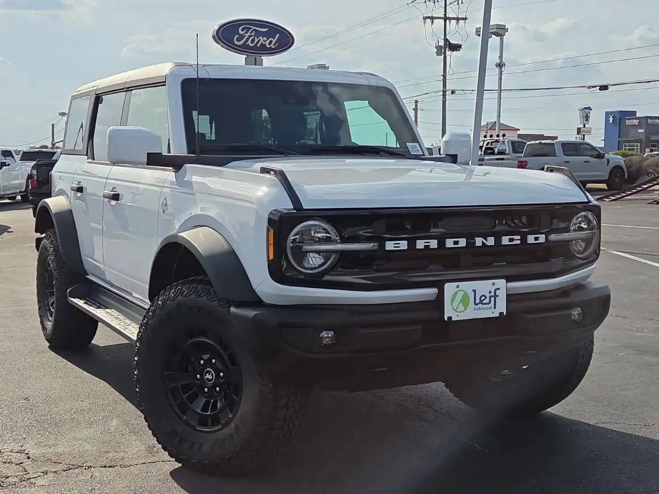 2026 Ford Bronco Outer Banks 4WD's photo