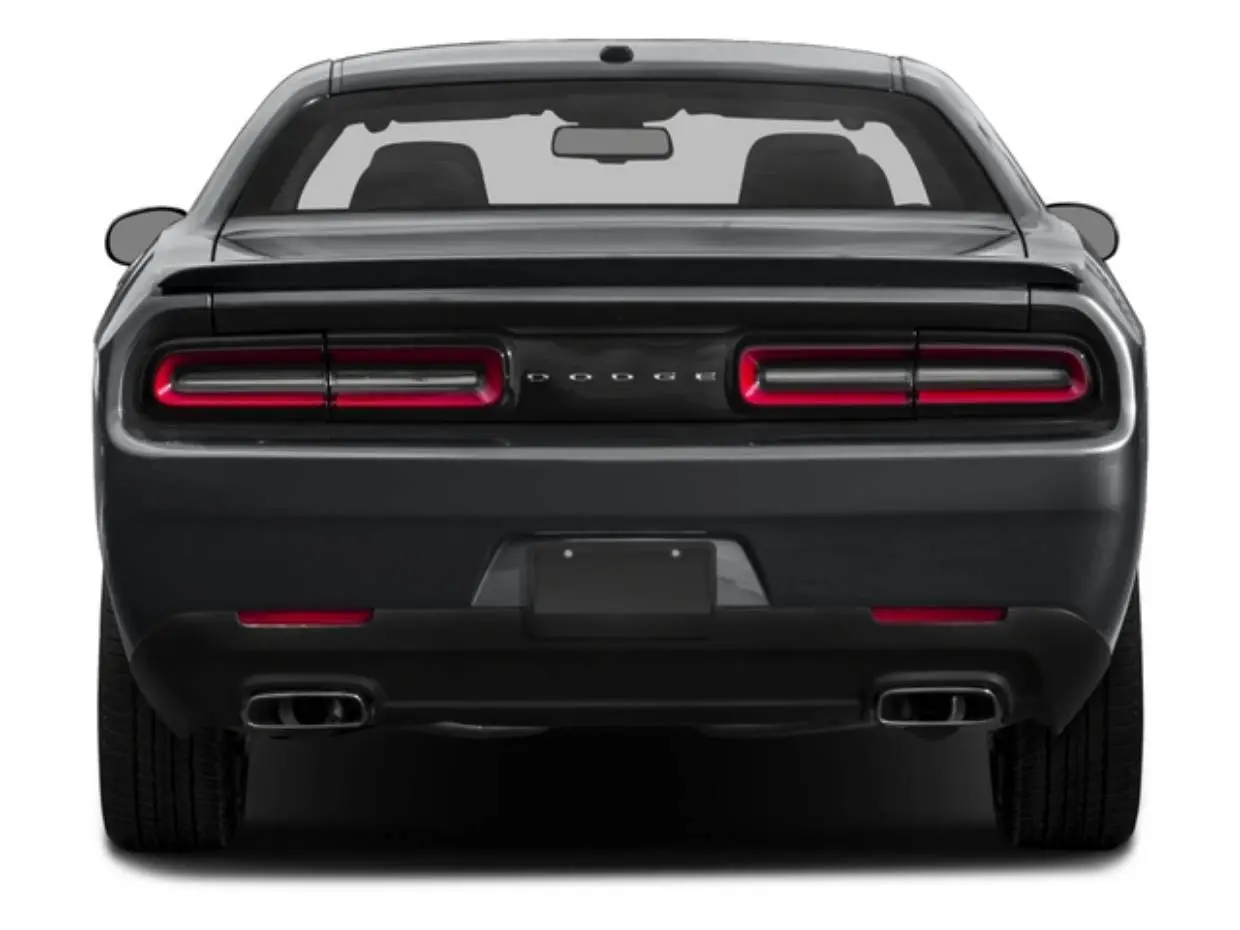 2017 Dodge Challenger SXT Plus photo 5