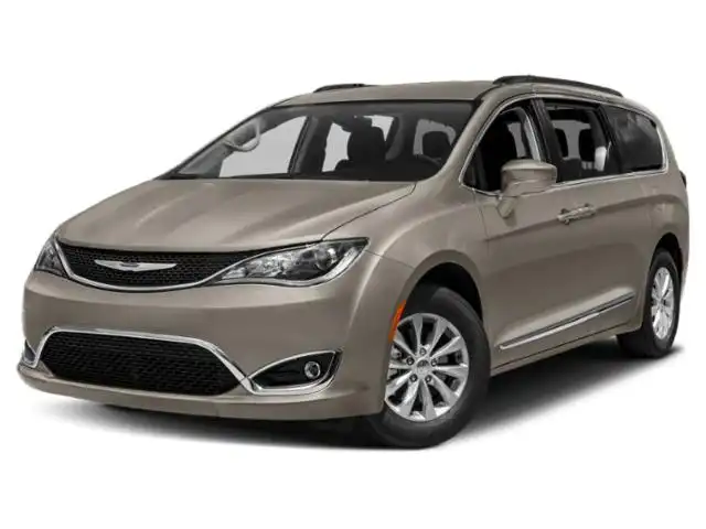 2018 Chrysler Pacifica Touring L's photo