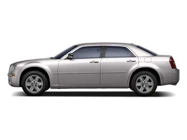 2010 Chrysler 300 Touring 23E's photo