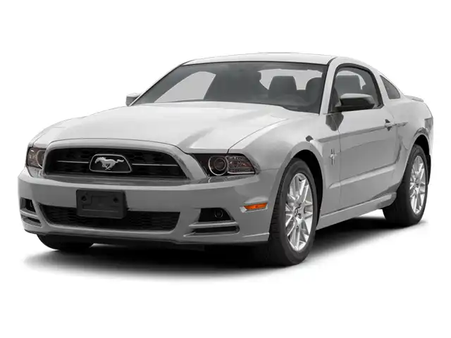 2013 Ford Mustang GT Premium's photo