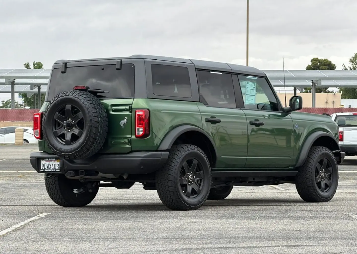 2022 Ford Bronco Black Diamond Advanced (322A) 4x4 photo 3