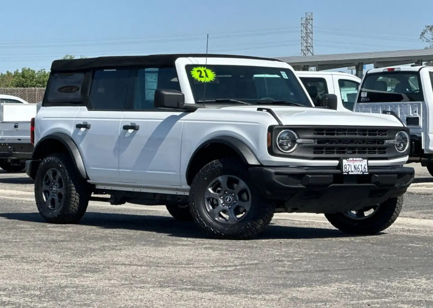 2021 Ford Bronco Base 4x4 photo 1
