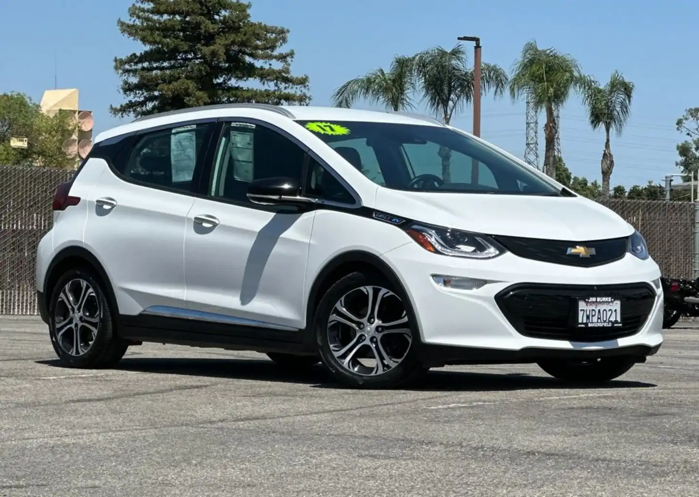 2017 Chevrolet Bolt EV Premier Auto's photo