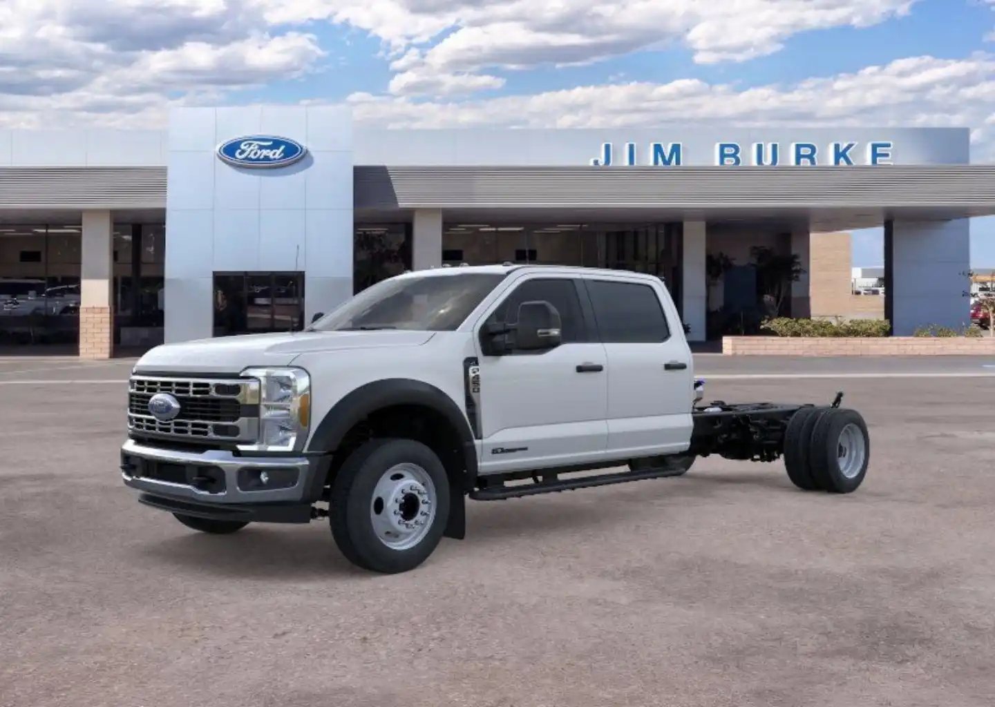2026 Ford F-450 XL Crew Cab DRW 203 in's photo