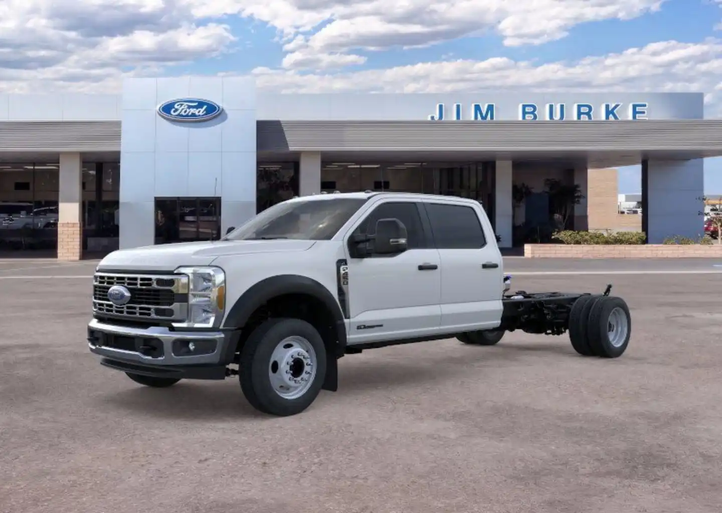 2026 Ford F-450 XL Crew Cab DRW 203 in's photo