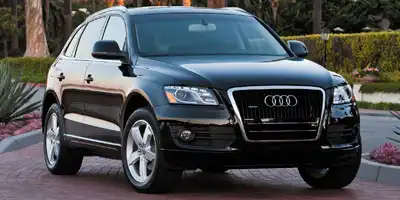 2012 Audi Q5 3.2 quattro Tiptronic Premium Plus's photo
