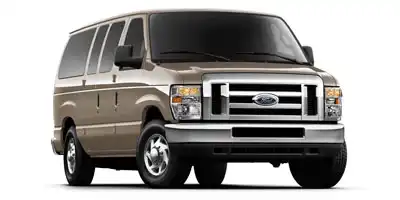 2011 Ford E-Series XLT E-350 Super Duty's photo