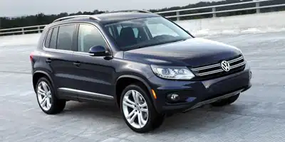 2013 Volkswagen Tiguan 2.0T SEL's photo