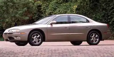 2003 Oldsmobile Aurora 4.0's photo