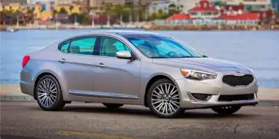 2014 Kia Cadenza Premium's photo