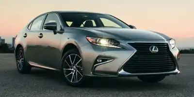 2016 Lexus ES 350 350's photo
