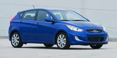 2014 Hyundai Accent GS 5-Door 6-Speed Automatic's photo