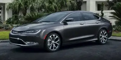 2017 Chrysler 200 Limited Platinum's photo
