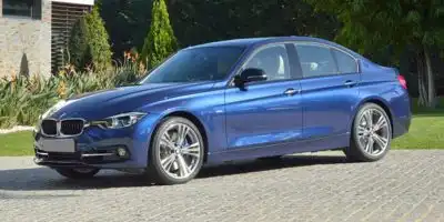 2018 BMW 3 Series 330i xDrive Sedan's photo