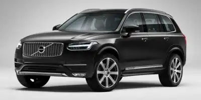 2016 Volvo XC90 T6 AWD Momentum's photo