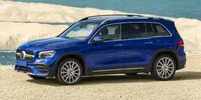 2022 Mercedes-Benz GLB GLB250 4MATIC's photo