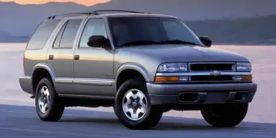 2004 Chevrolet Blazer LS 4WD's photo