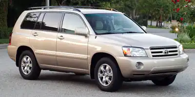 2005 Toyota Highlander Base's photo