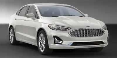 2020 Ford Fusion SE FWD's photo