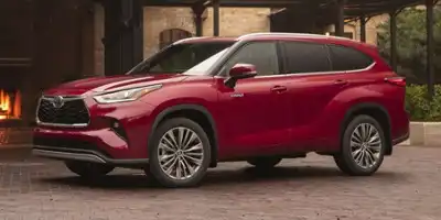 2021 Toyota Highlander XLE Hybrid 4WD's photo