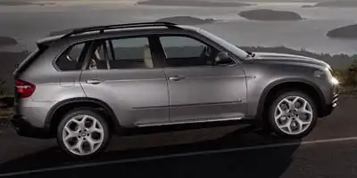 2007 BMW X5 4.8i's photo