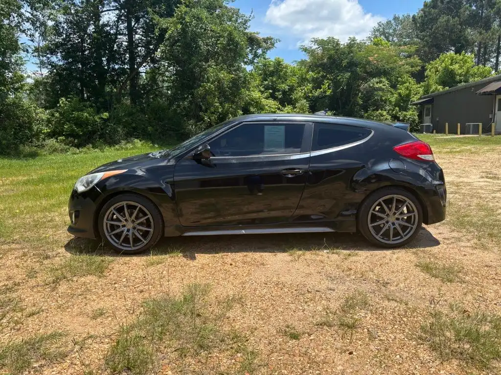 2015 Hyundai Veloster 1.6 Turbo R-Spec Manual's photo