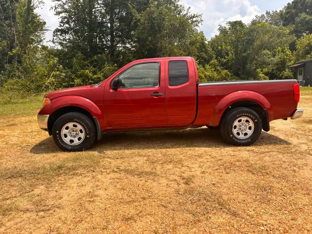 2007 Nissan Frontier LE King Cab 4WD Auto's photo